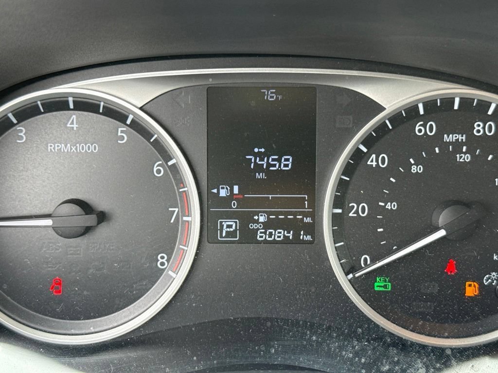 Used 2018 Nissan Kicks S FWD image 25