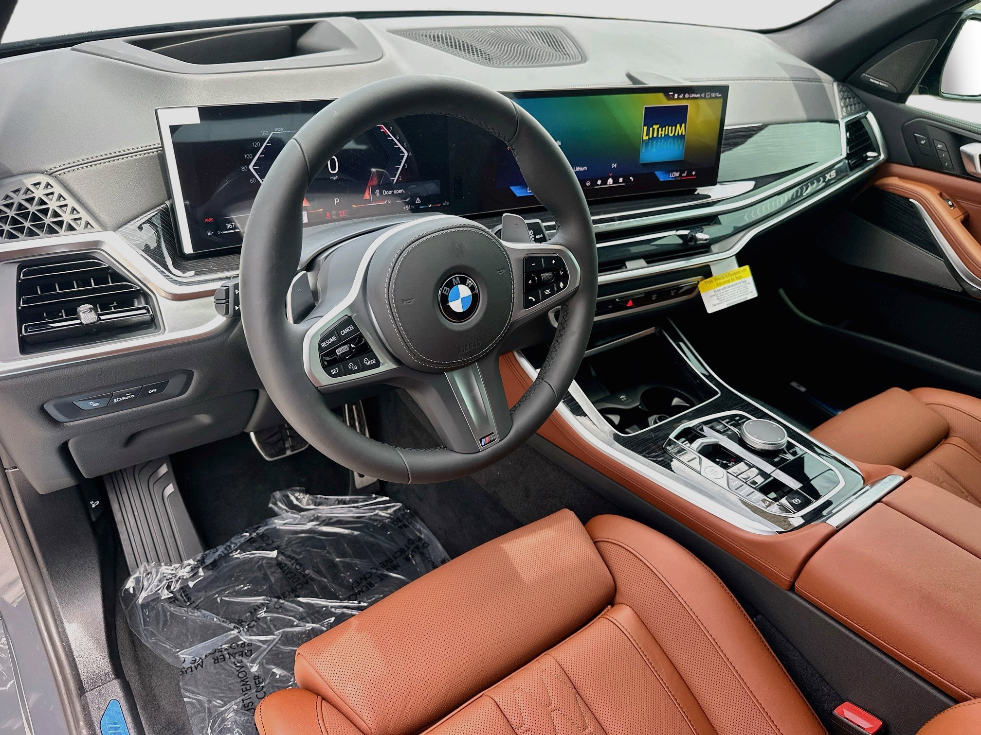 New 2026 BMW X5 xDrive40i w/ M Sport Package AWD/4WD image 7
