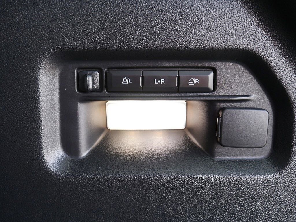Used 2023 Ford Explorer ST w/ Equipment Group 401A AWD/4WD image 59