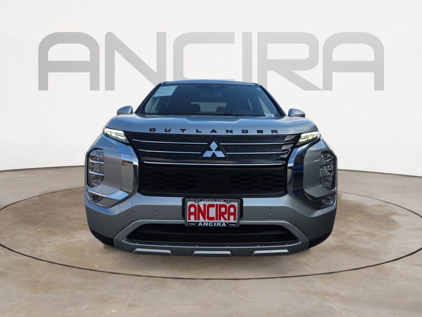 Used 2024 Mitsubishi Outlander SE image 4