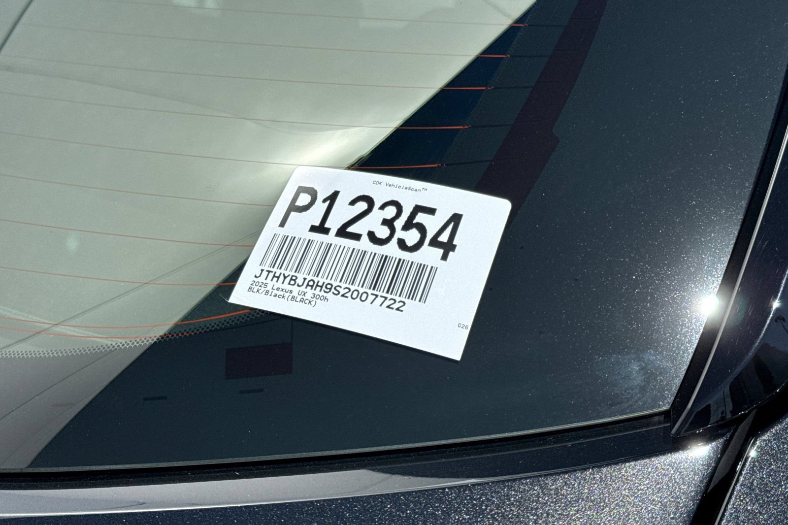 Used 2025 Lexus UX 300h FWD w/ Accessory Package (Z2) image 33