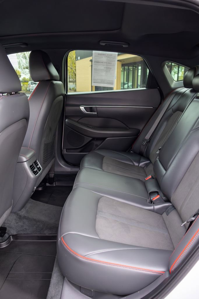 Certified 2023 Hyundai Sonata SEL Plus w/ Winter Weather Package image 14