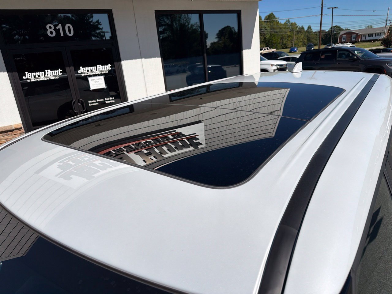 Used 2025 Mitsubishi Outlander SE FWD image 13