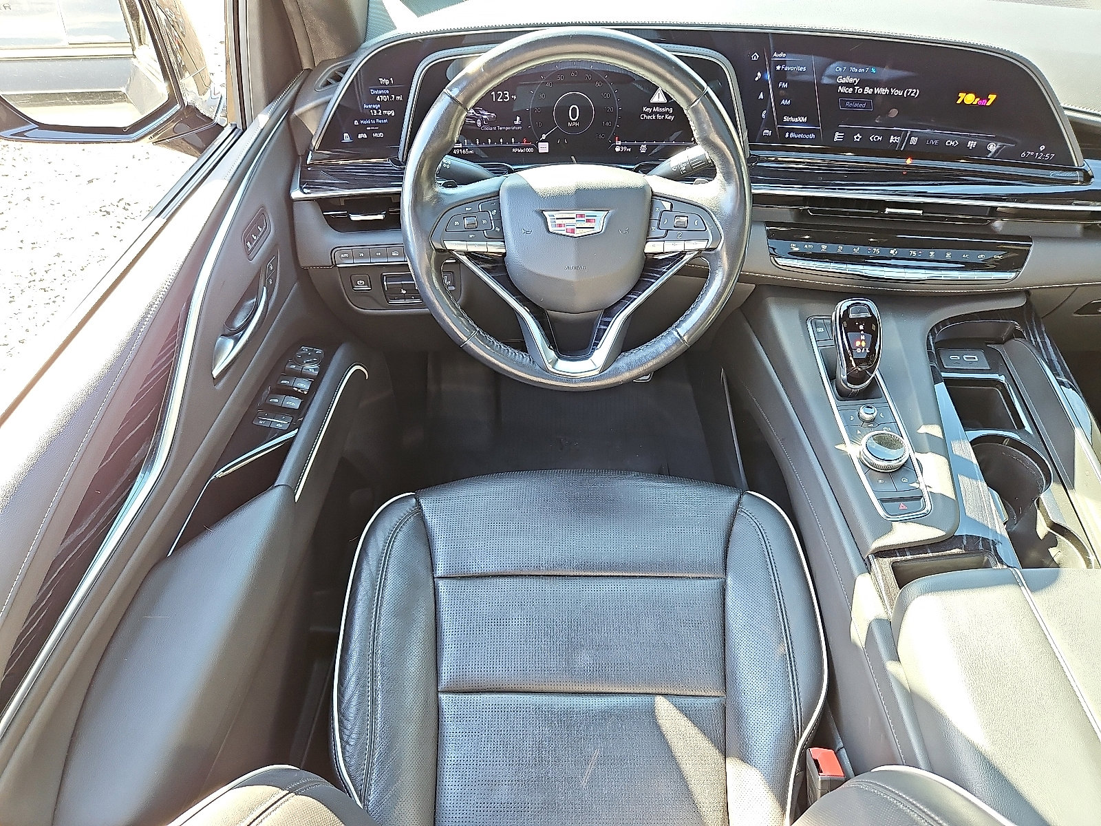 Certified 2022 Cadillac Escalade ESV Sport image 11