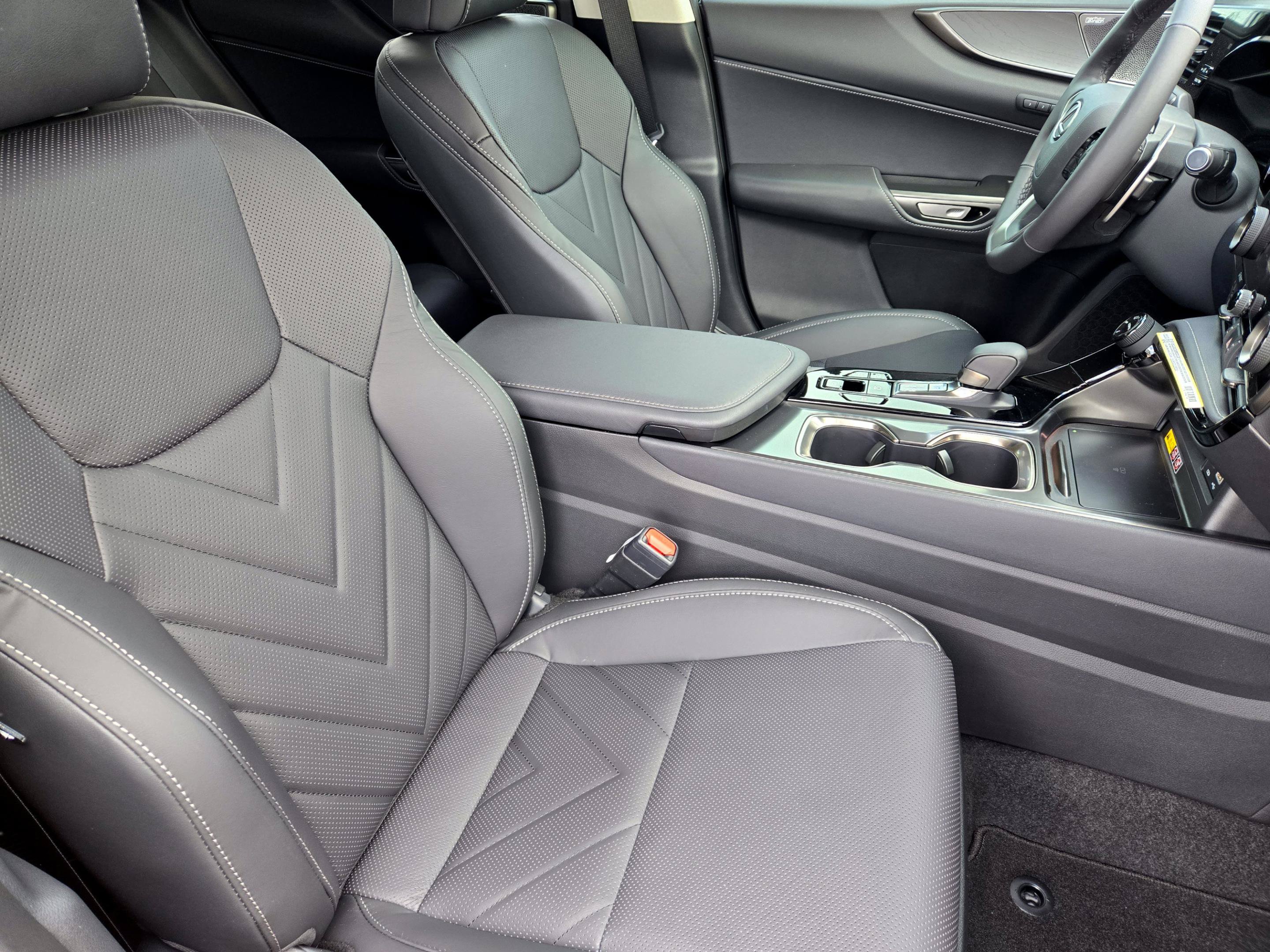 New 2026 Lexus NX 350h AWD w/ Luxury Package image 6