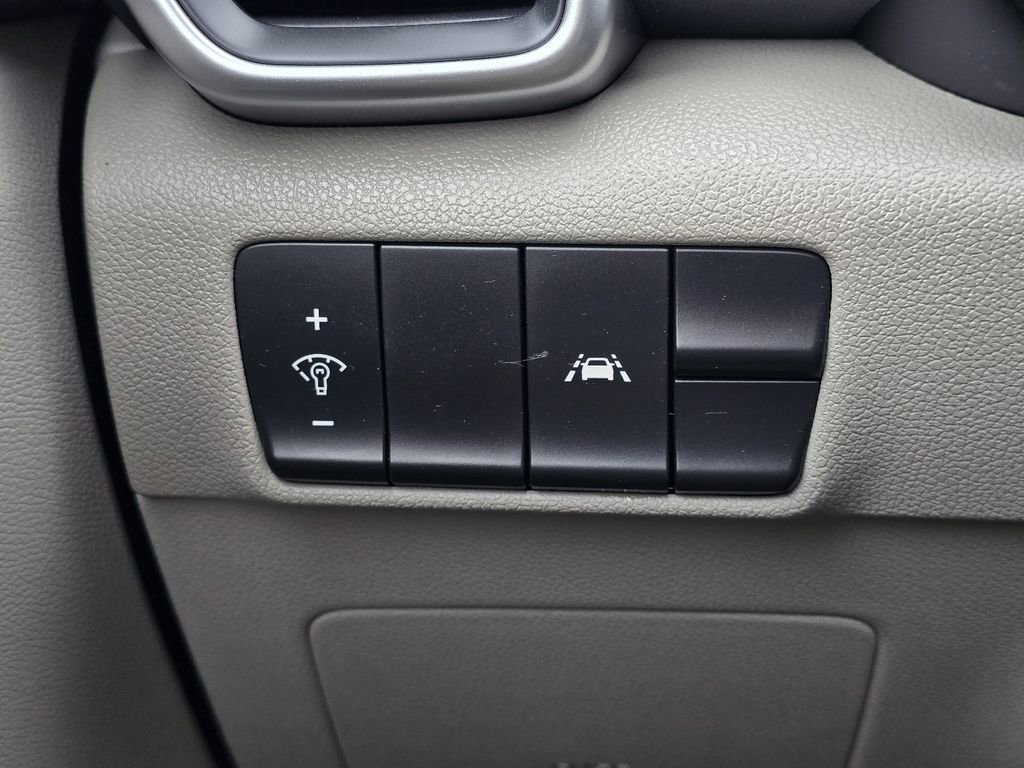 Used 2020 Kia Sportage LX image 21