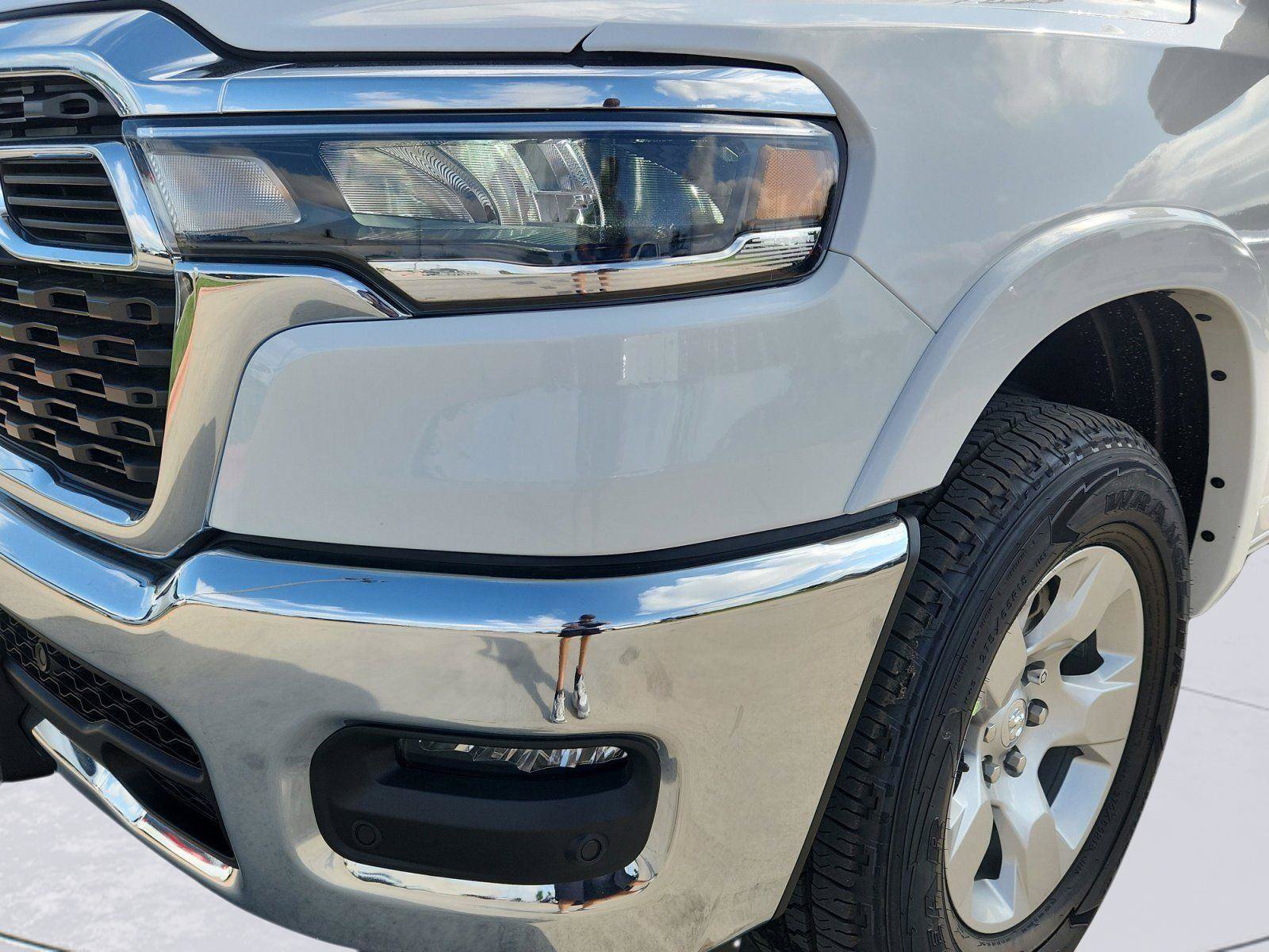 New 2026 RAM 1500 Lone Star AWD/4WD image 9