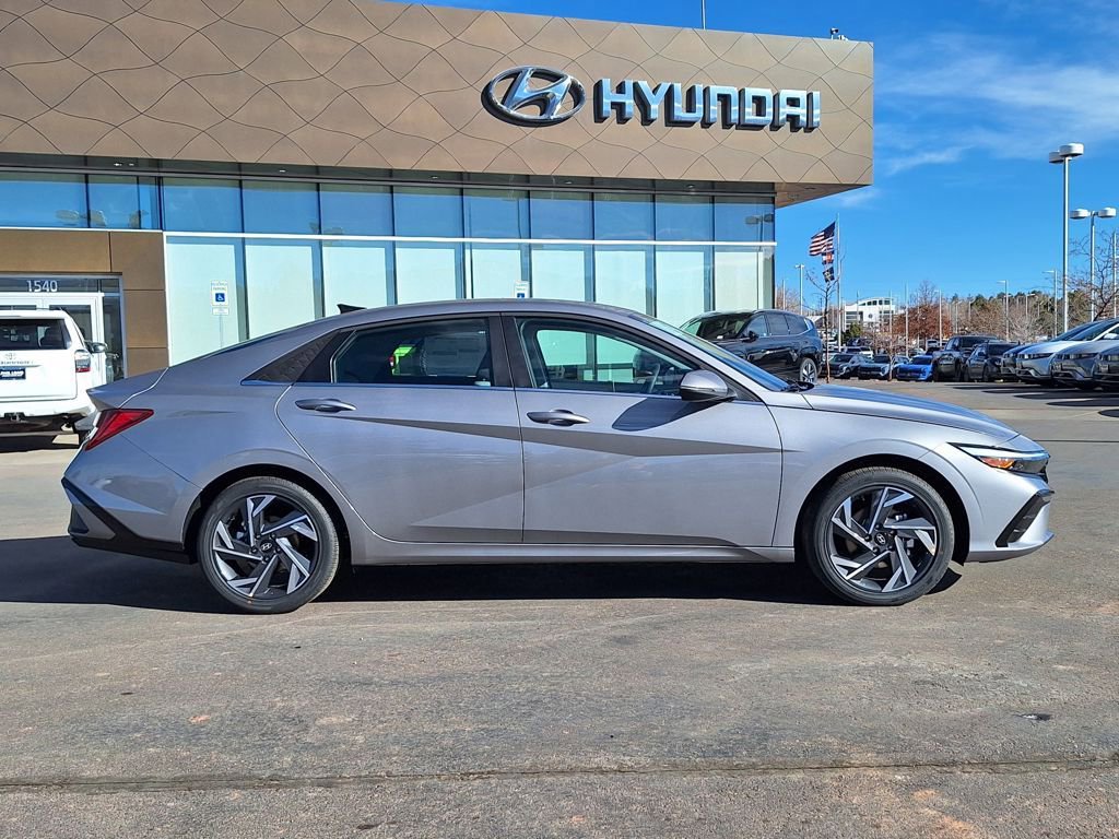 New 2026 Hyundai Elantra Limited video 2