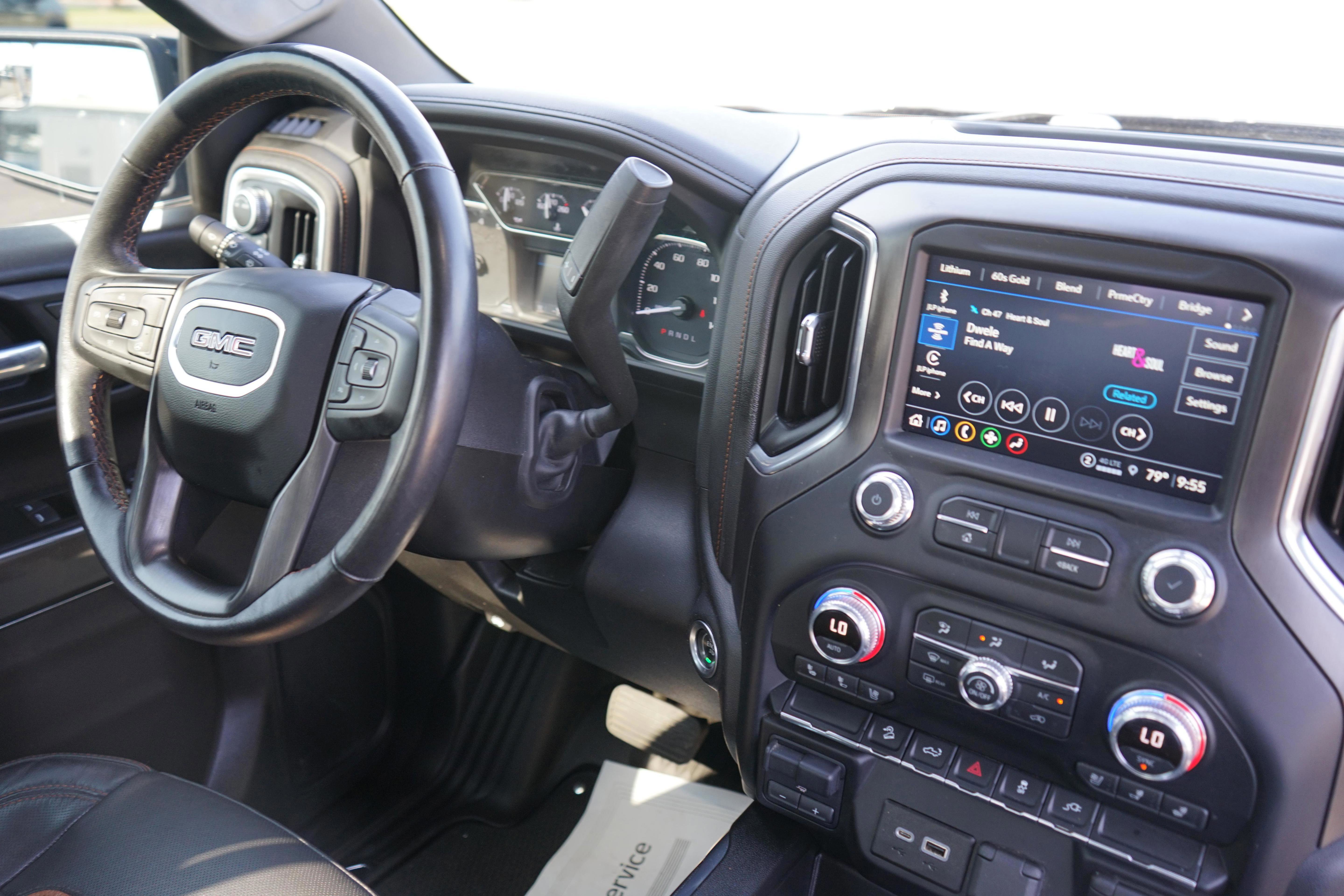 Used 2021 GMC Sierra 1500 AT4 image 26