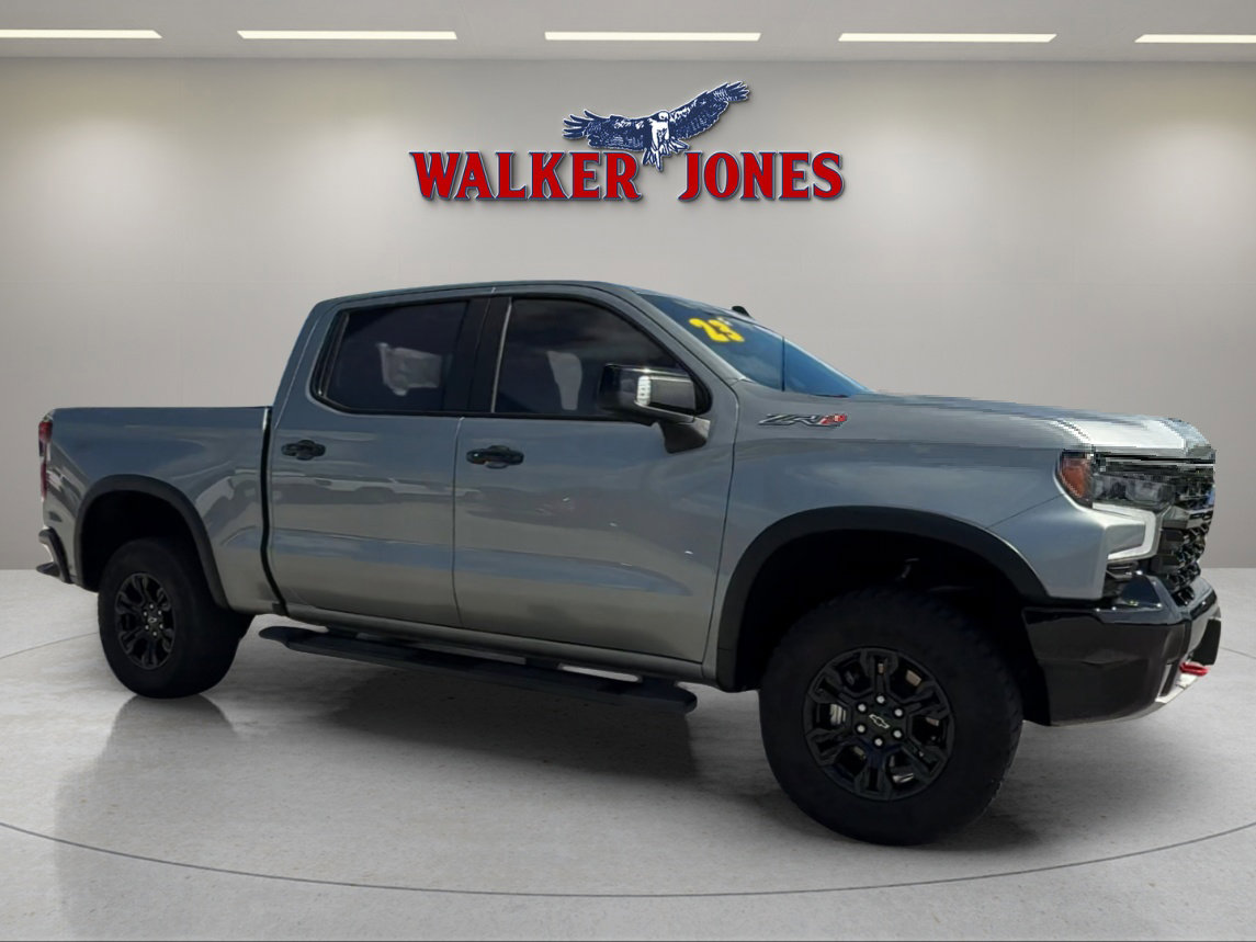 Used 2023 Chevrolet Silverado 1500 ZR2 w/ Technology Package image 1