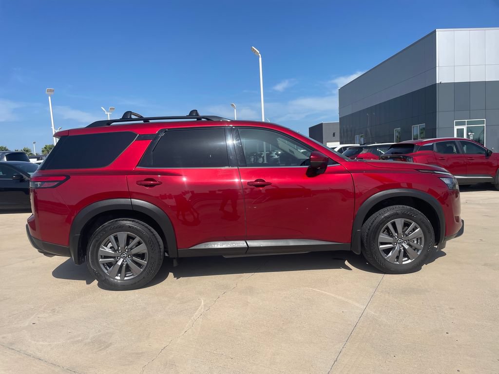 Certified 2025 Nissan Pathfinder SV w/ SV Premium Package FWD image 6