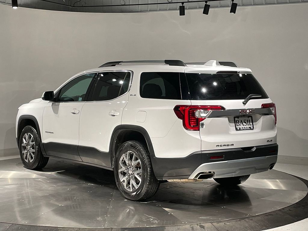 Used 2023 GMC Acadia SLE w/ Driver Convenience Package image 13