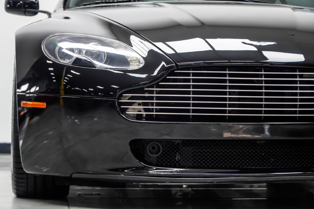 Used 2007 Aston Martin V8 Vantage Coupe RWD image 14
