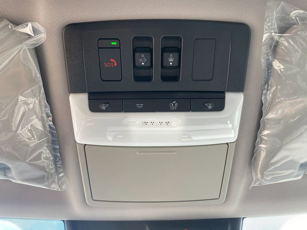 New 2025 Mitsubishi Outlander SEL image 23