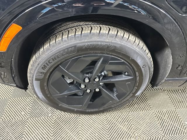 Used 2024 Chevrolet Equinox EV LT image 10