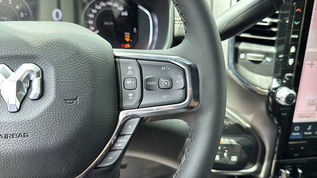 New 2026 RAM 2500 Laramie AWD/4WD image 12