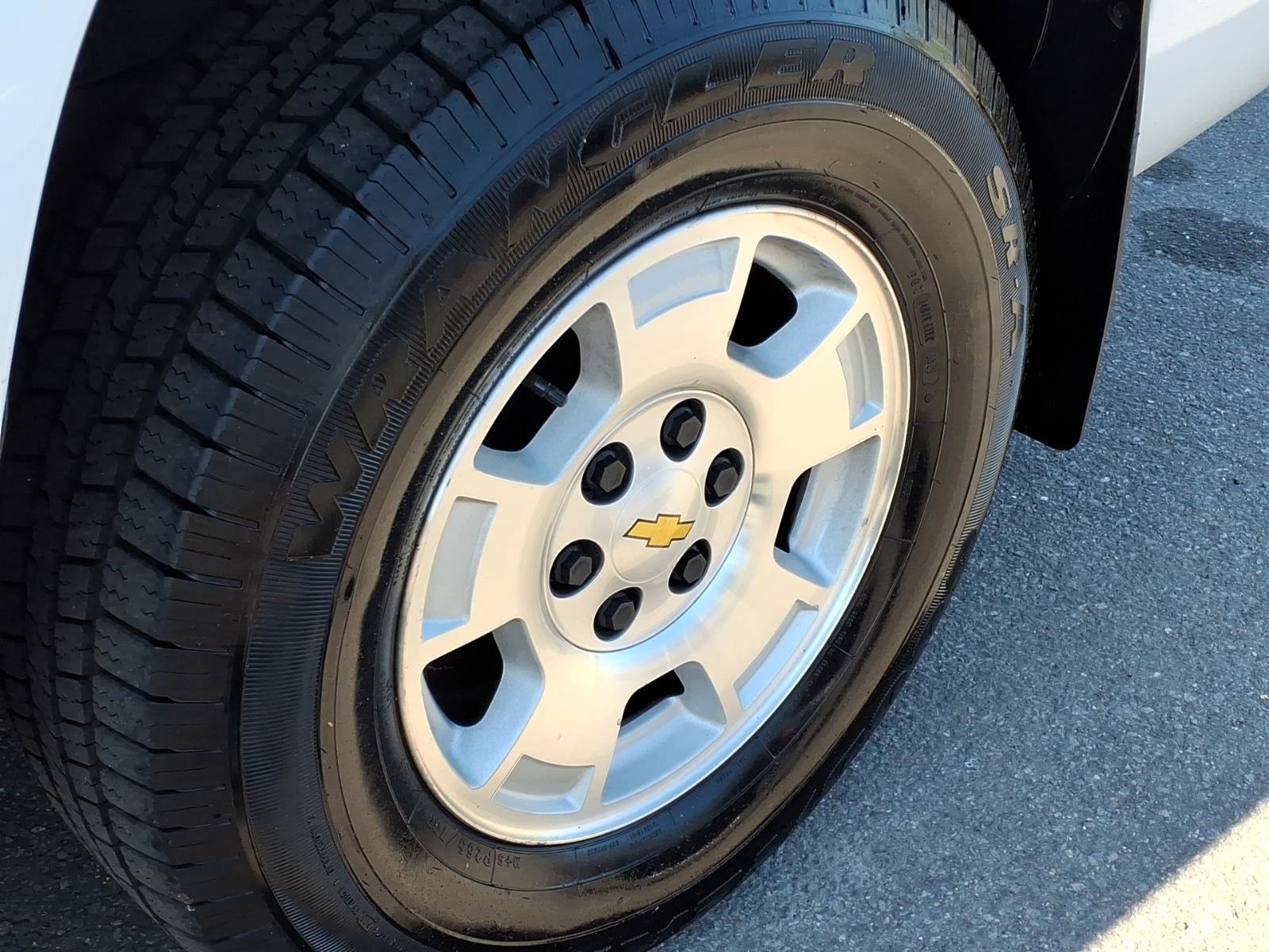 Used 2012 Chevrolet Avalanche LS AWD/4WD image 12