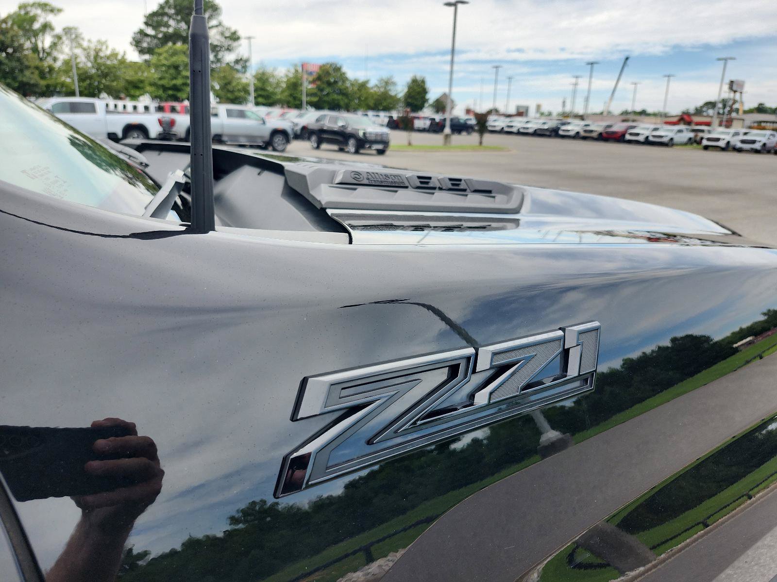Used 2025 Chevrolet Silverado 2500 LTZ w/ Trail Boss Package AWD/4WD image 9