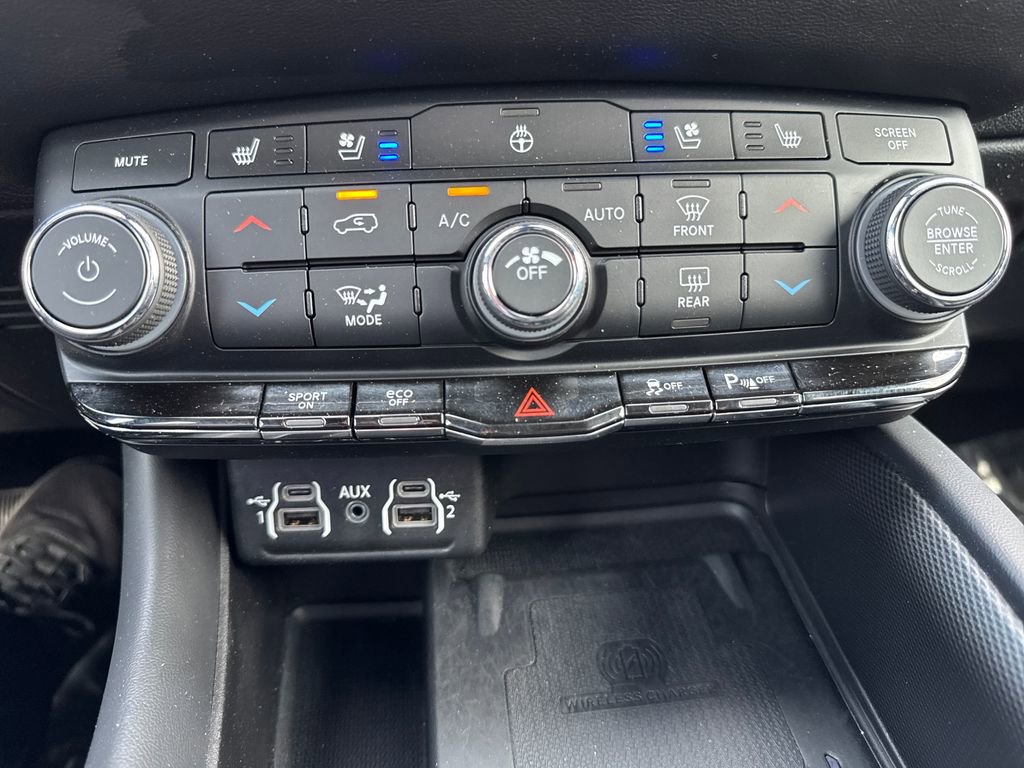 Certified 2023 Dodge Durango R/T AWD/4WD image 37