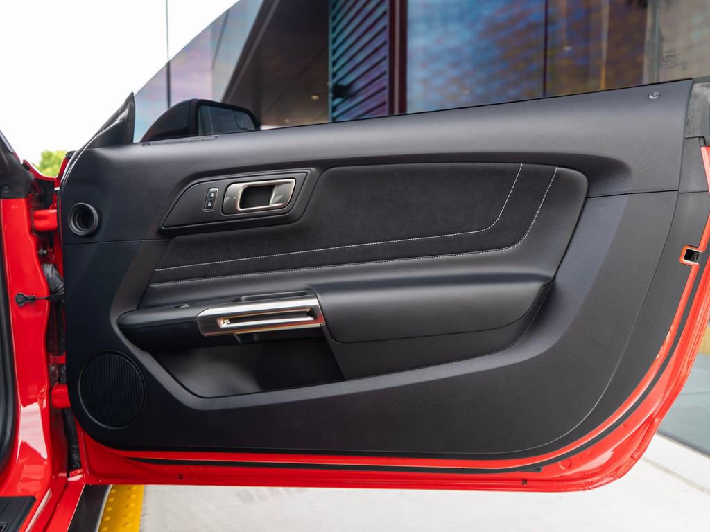 Used 2016 Ford Mustang Shelby GT350 image 30