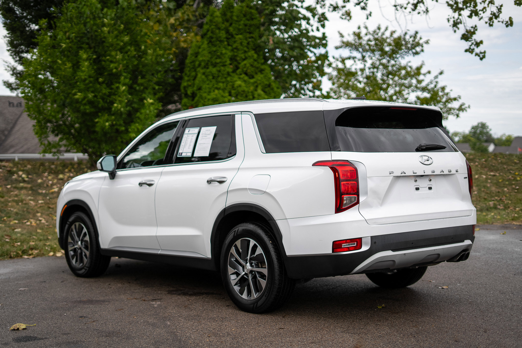 Used 2022 Hyundai Palisade SEL w/ Cargo Package image 7