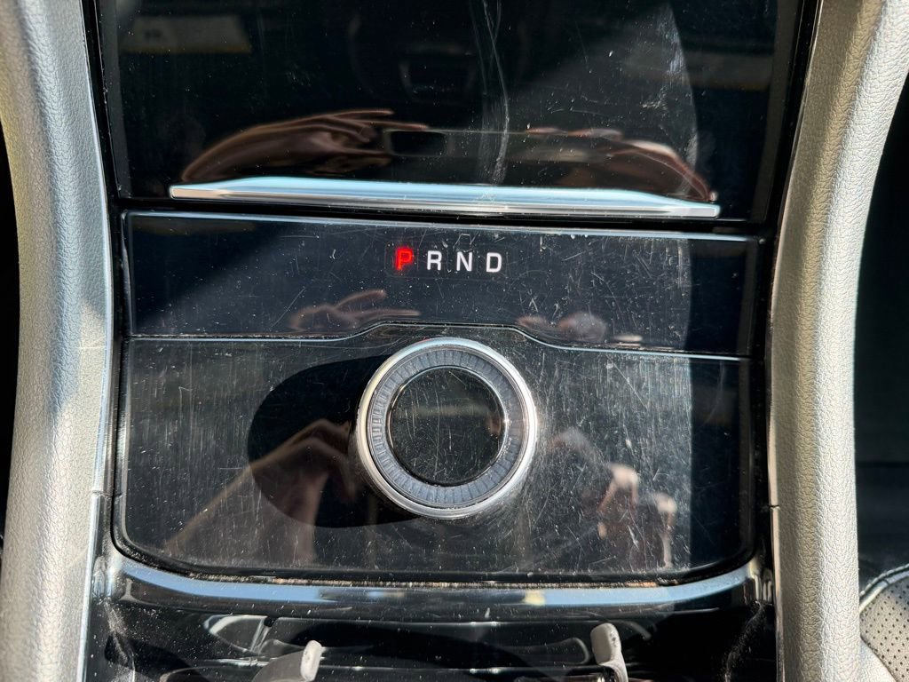 Used 2023 Jeep Grand Cherokee L Laredo image 16