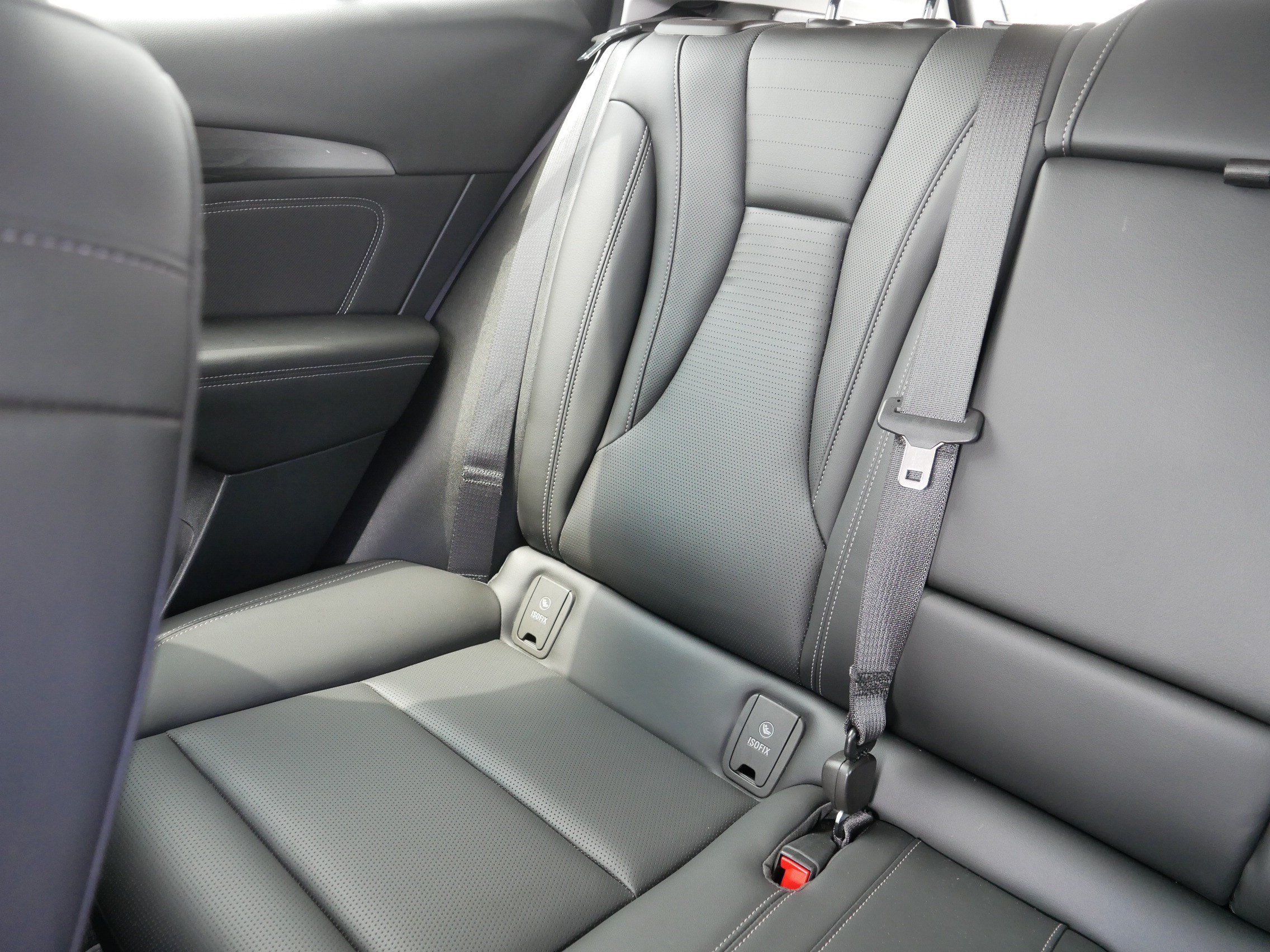 Used 2025 Buick Envision Preferred AWD/4WD image 12