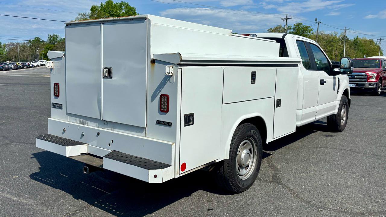 Used 2019 Ford F350 XL w/ Power Equipment Group image 6