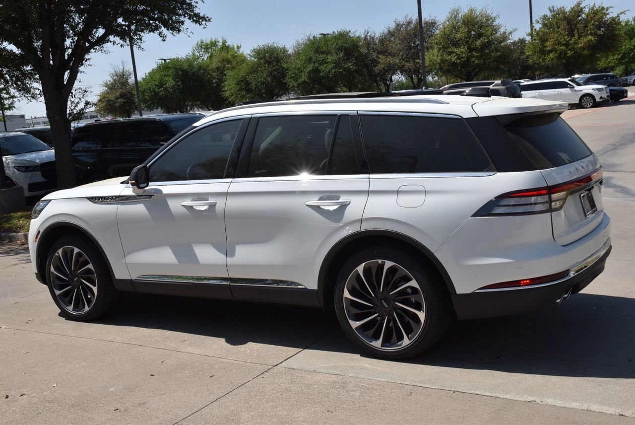 New 2026 Lincoln Aviator Reserve image 10