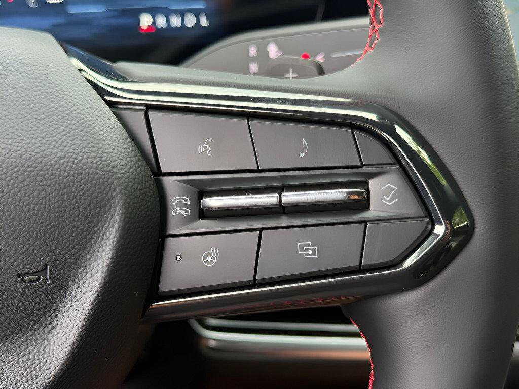 New 2027 Chevrolet Equinox RS AWD/4WD image 35