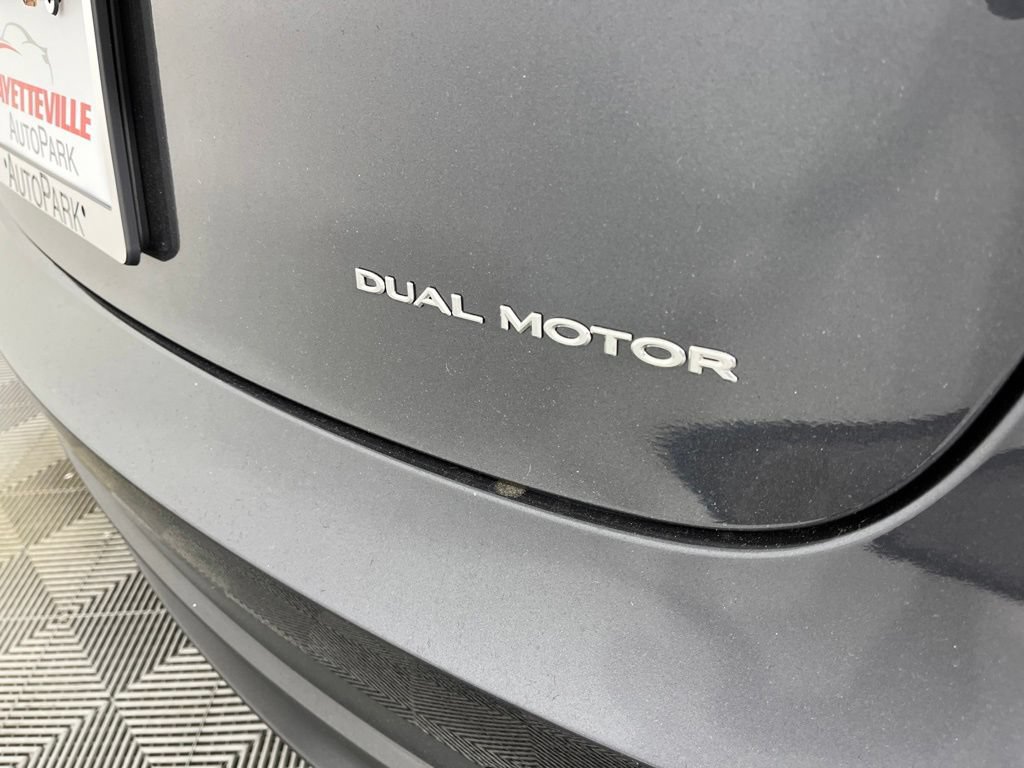 Used 2025 Tesla Model 3 Long Range AWD/4WD image 4