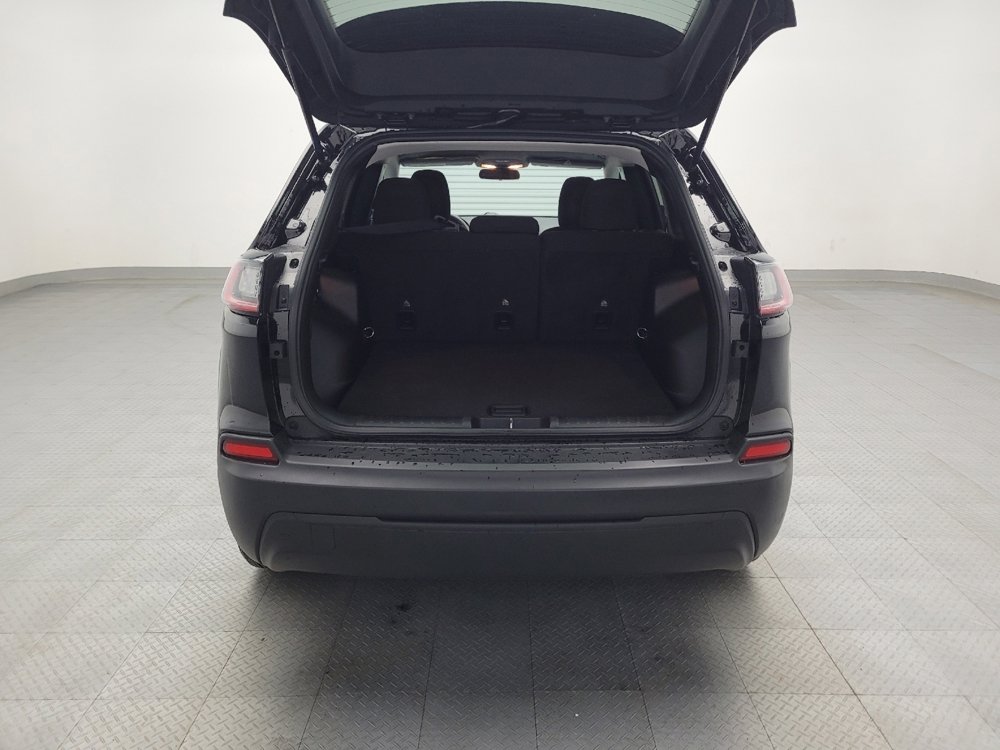 Used 2020 Jeep Cherokee Latitude image 29