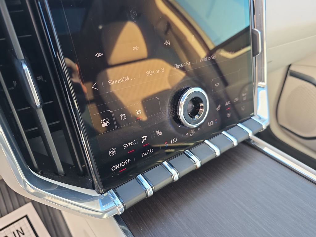 Certified 2024 GMC Acadia Denali w/ Super Cruise Package image 11