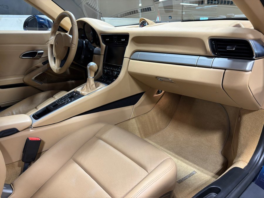 Used 2013 Porsche 911 Carrera 4S AWD/4WD image 15