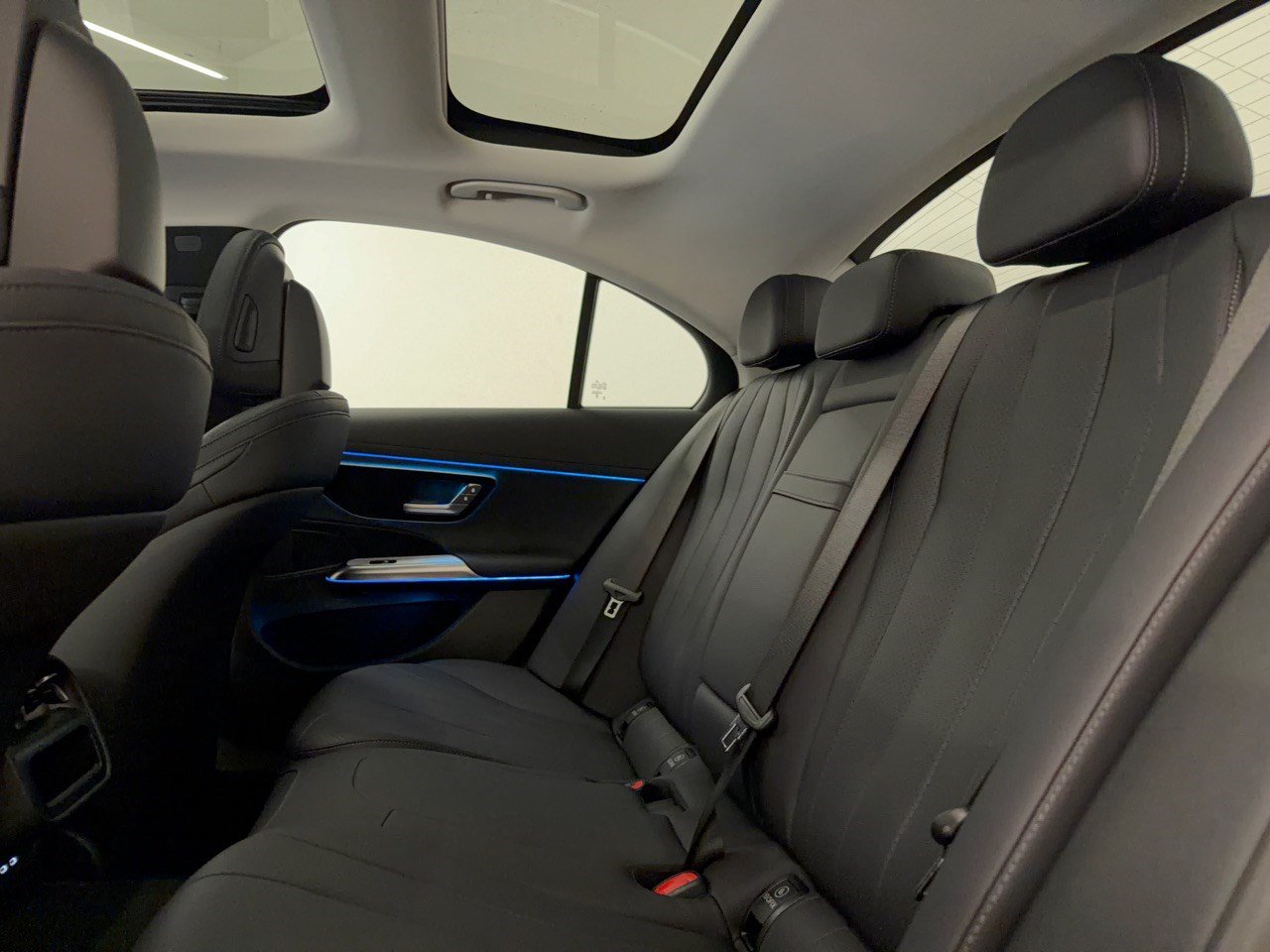 New 2027 Mercedes-Benz E 350 Sedan image 25
