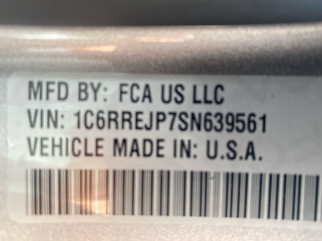 Used 2025 RAM 1500 Laramie RWD image 31