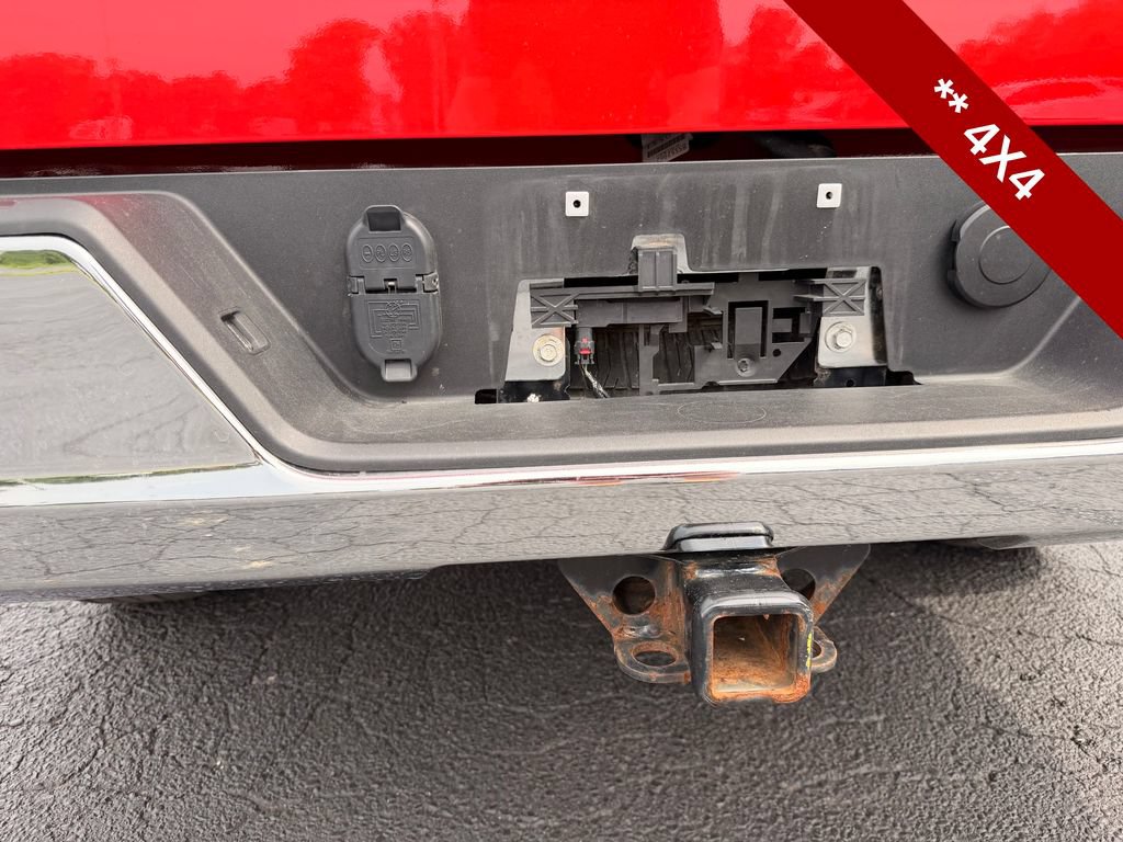 Used 2023 Chevrolet Silverado 1500 LT AWD/4WD image 6