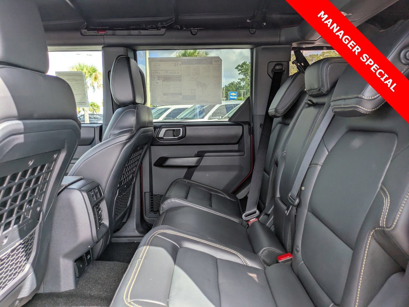 New 2025 Ford Bronco Badlands AWD/4WD image 14
