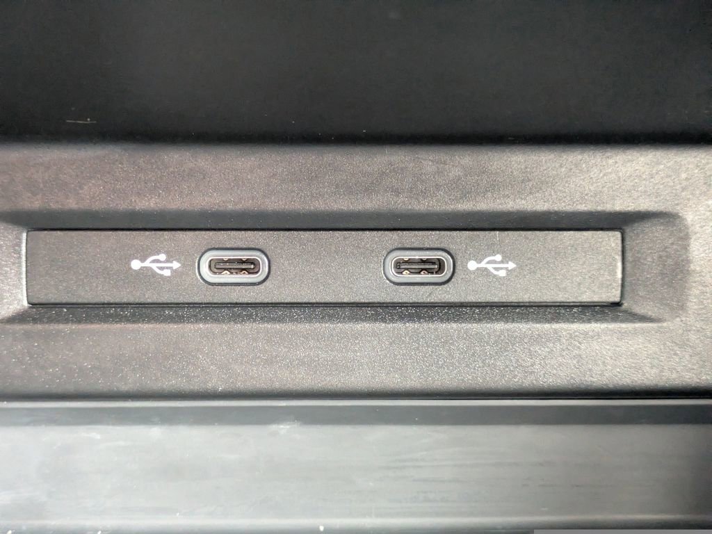 Certified 2021 Volkswagen Tiguan SE image 21