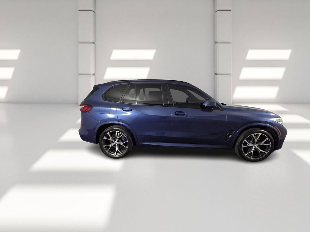 Used 2022 BMW X5 sDrive40i w/ M Sport Package image 5