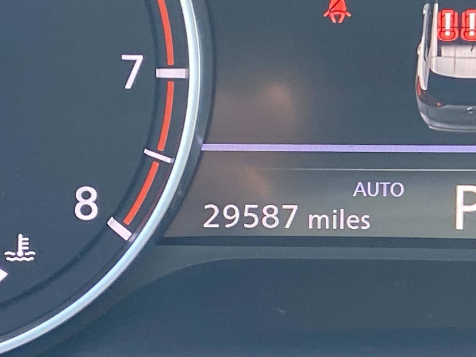 Used 2025 Nissan Rogue SV image 42