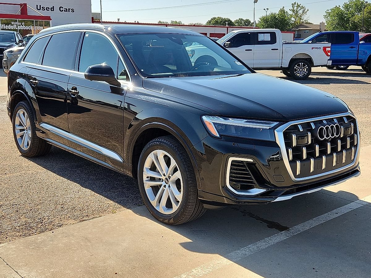 Used 2025 Audi Q7 3.0T Premium Plus AWD/4WD image 4