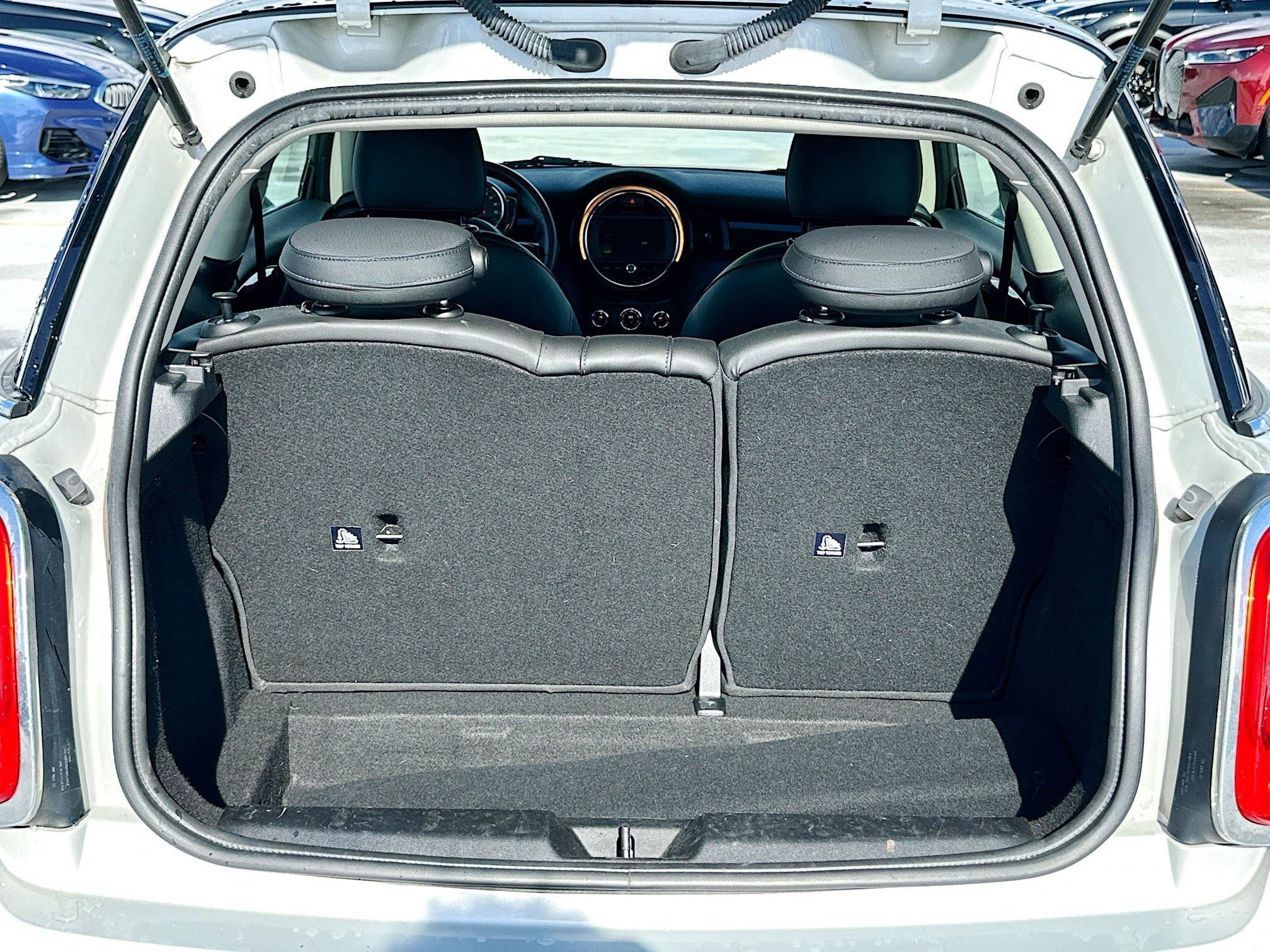 Used 2019 MINI Cooper 2-Door Hardtop FWD image 24