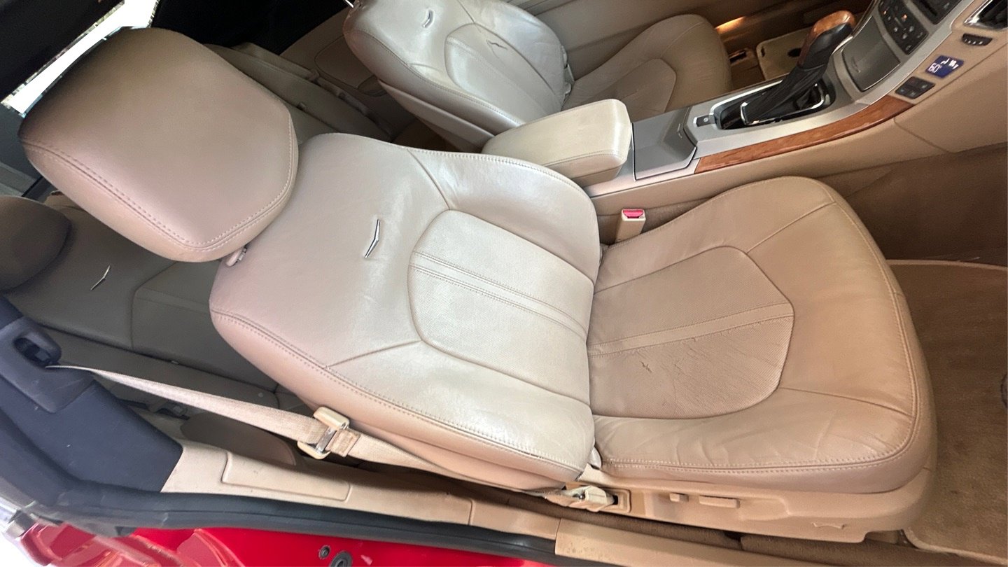 Used 2011 Cadillac CTS Premium image 20