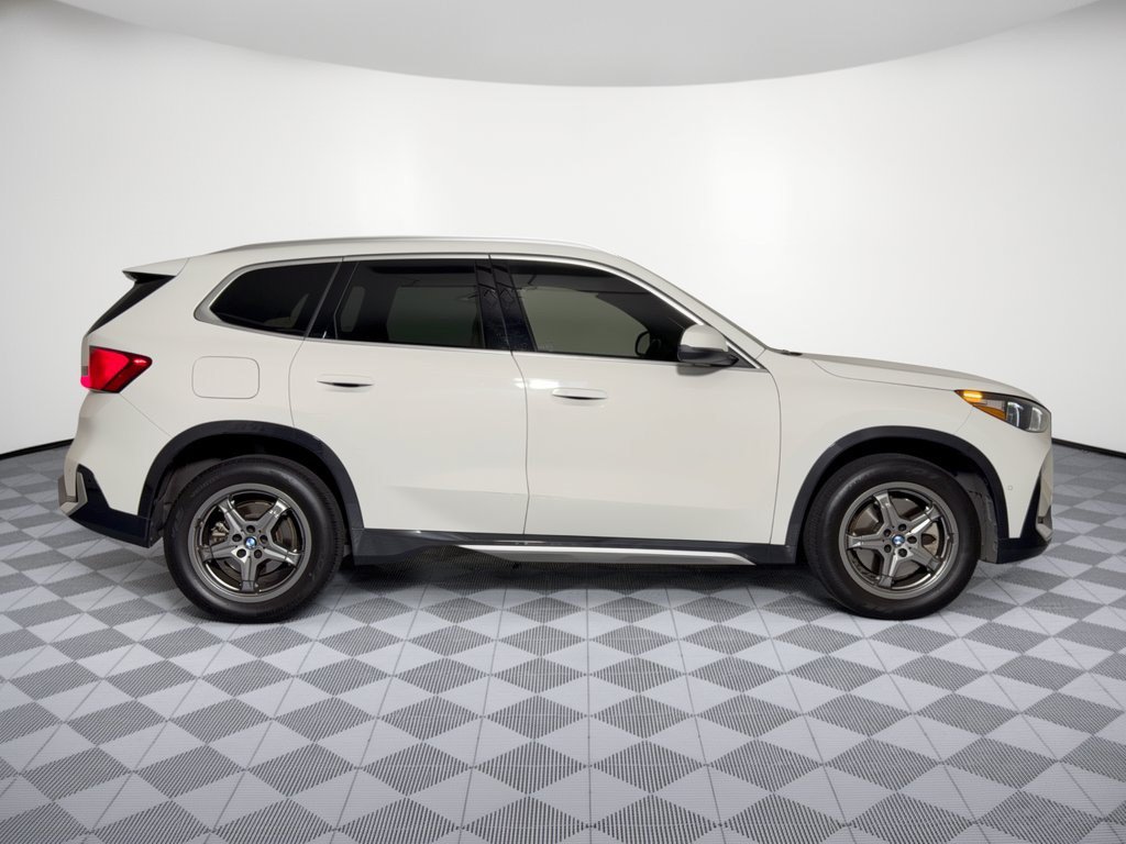 Used 2025 BMW X1 xDrive28i w/ Technology Package AWD/4WD image 8