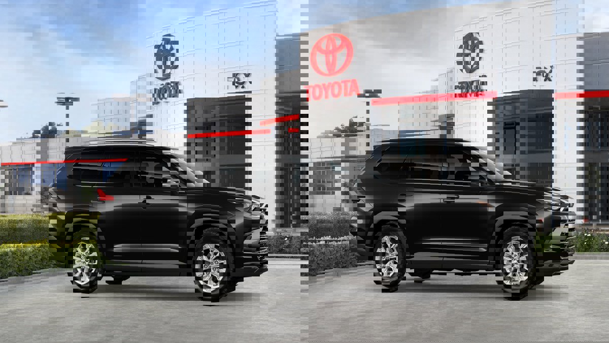 New 2026 Toyota Grand Highlander XLE image 13