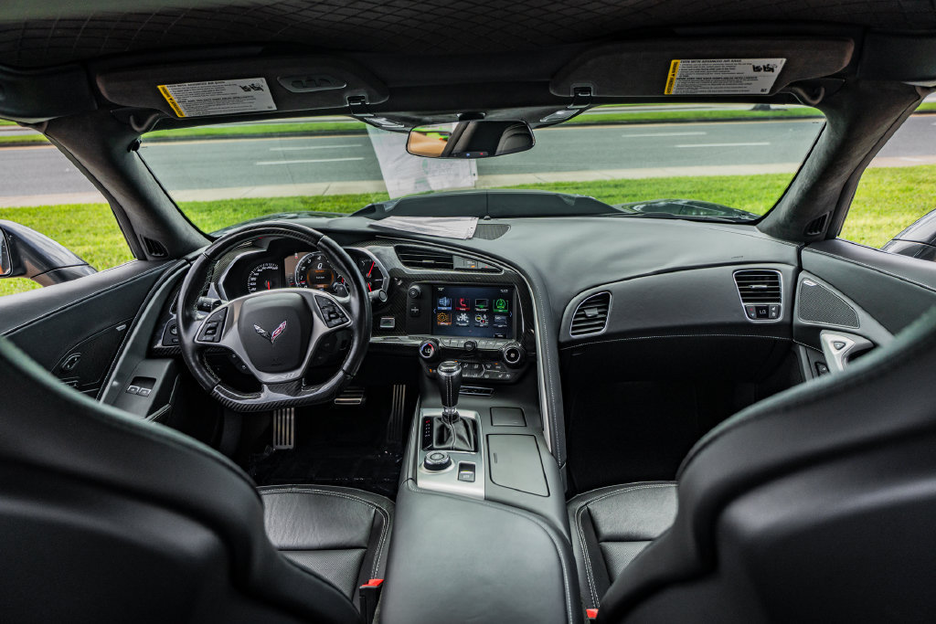 Used 2019 Chevrolet Corvette ZR1 RWD image 23