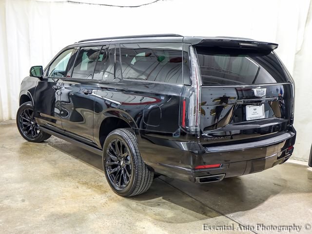New 2026 Cadillac Escalade ESV Sport w/ LPO, ONYX Package AWD/4WD image 8