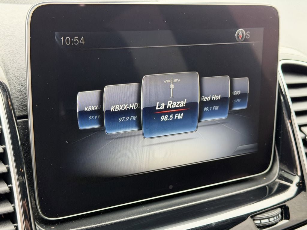 Used 2018 Mercedes-Benz GLE 350 4MATIC image 18