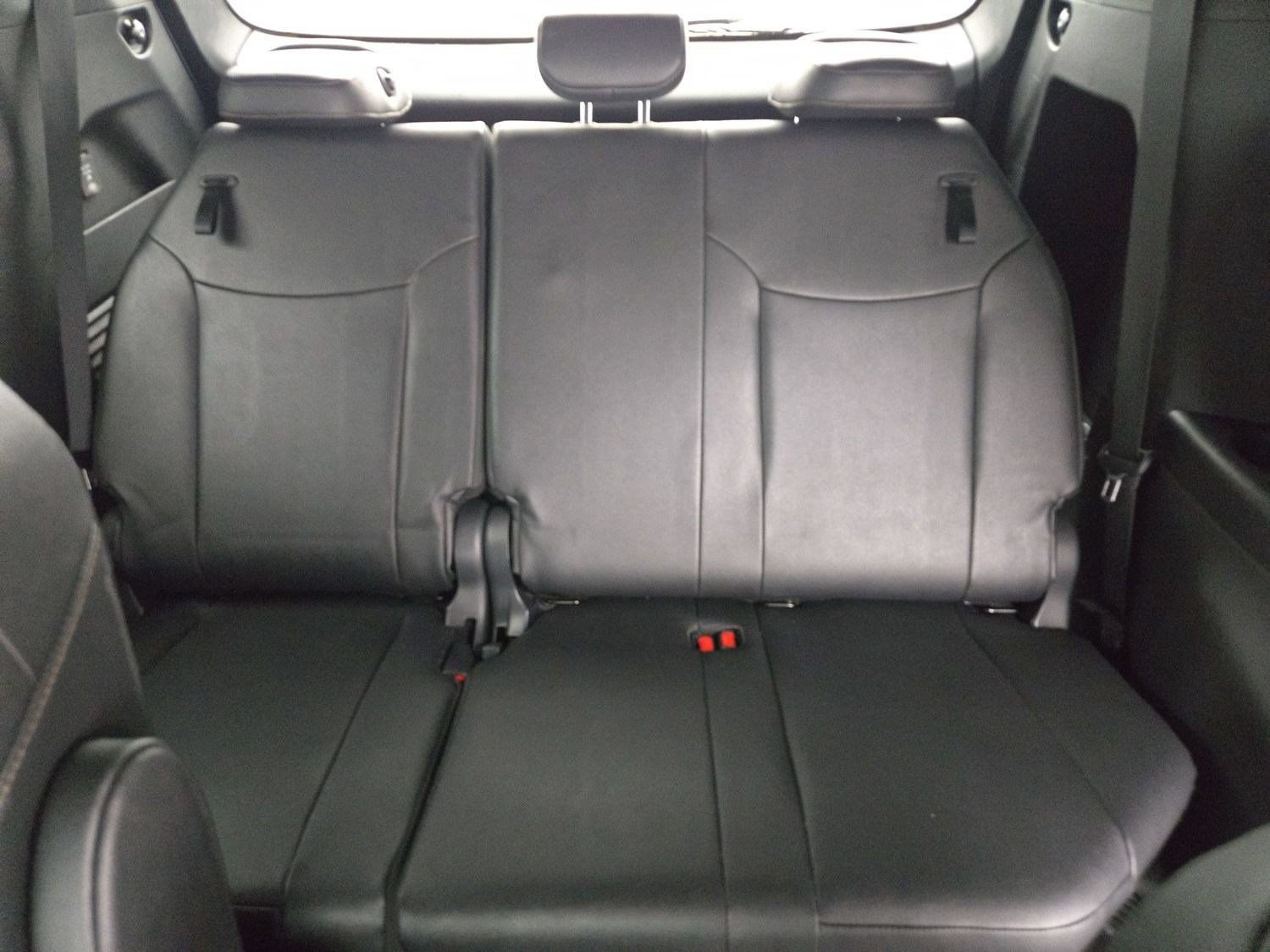Certified 2025 Toyota Sienna Limited FWD image 19